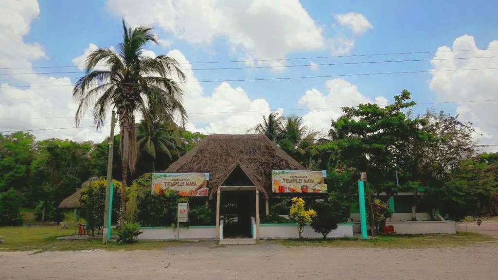 Hotel Templo Maya Xpujil Exterior foto