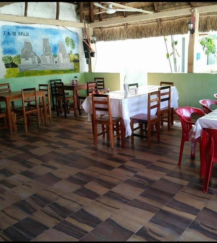 Hotel Templo Maya Xpujil Exterior foto